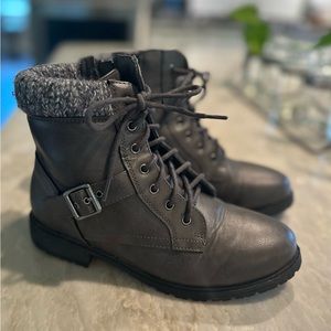 Mia Girls Size 3 Fall/Winter Boots